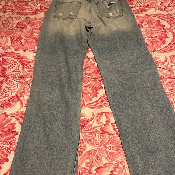 Cello Women’s Light Wash Blue Denim Jeans - Picture 6 of 15